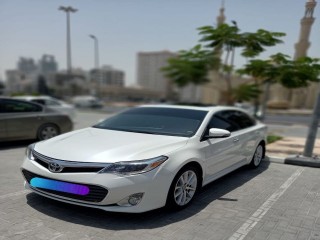 تويوتا افالون لمتيد