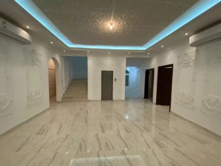 فيلا للايجار في مدينة بني ياس -أبو ظبي