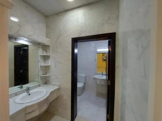 فيلا جديدة للإيجار في عجمان 