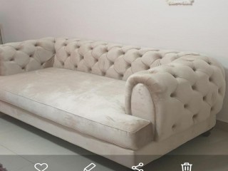كنبة لاثنين او لثلاث اشخاص جديدة