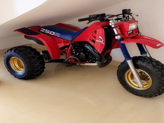 هوندا 250r 1985
