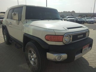 للبيع FJ موديل 2009