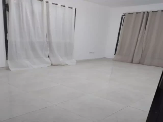 شقة للإيجار في مدينة خليفة أ