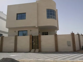 للبيع فيلا في الياسمين زاوية شارعيين