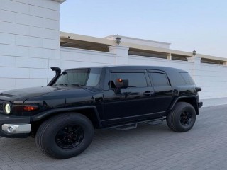 للبيع تويوتا اف جي مديل 2008