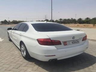 للبيع بي ام 520i الموديل 2015