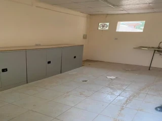 للإيجار ملحق من فيلا في الشعيبة/العين