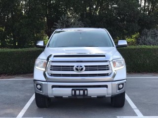 Toyota - Tundra 2015