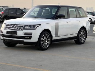 رينج روفر فوج HSE ابيض الداخل هليس موديل 2014 