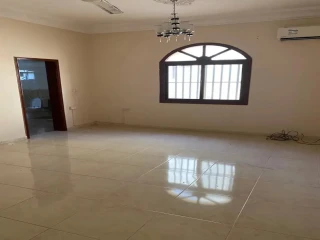 فيلا للإيجار في الفلج/ الشارقة