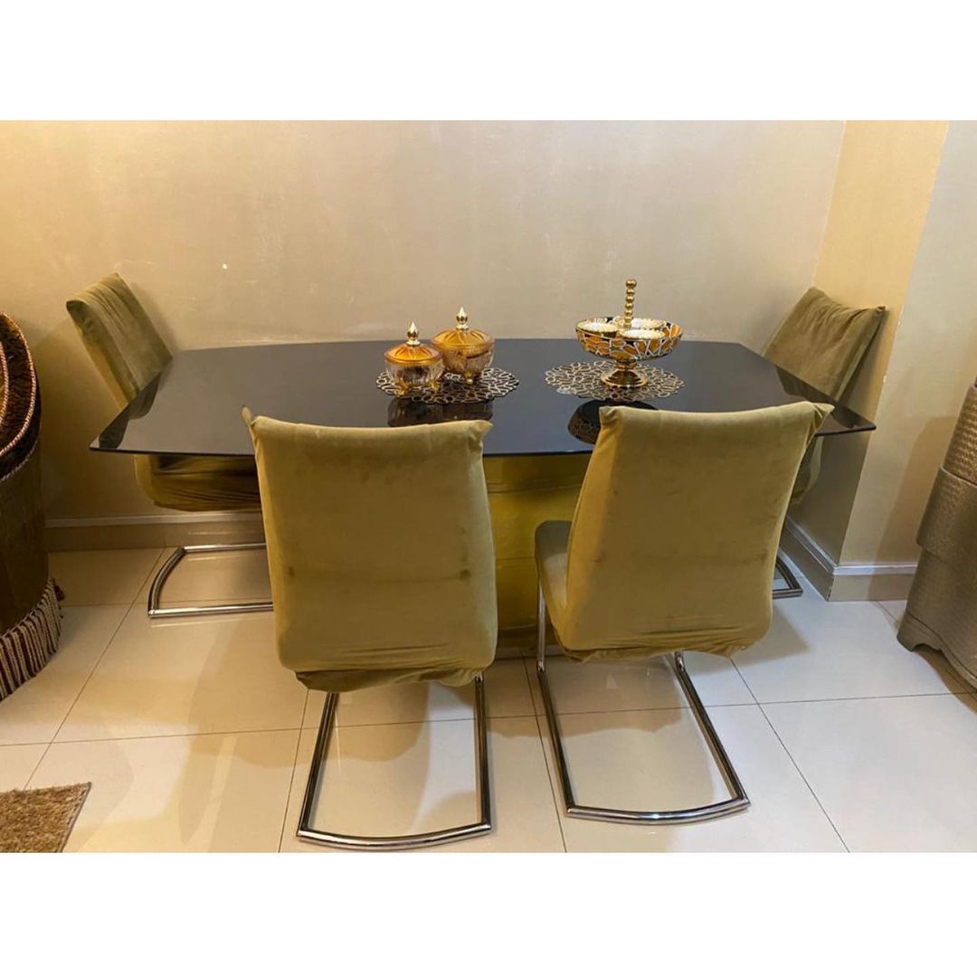 طاولة طعام 4كراسي