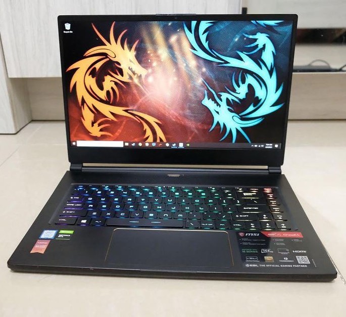 MSI GS65 9SD STEALTH(SLIM)