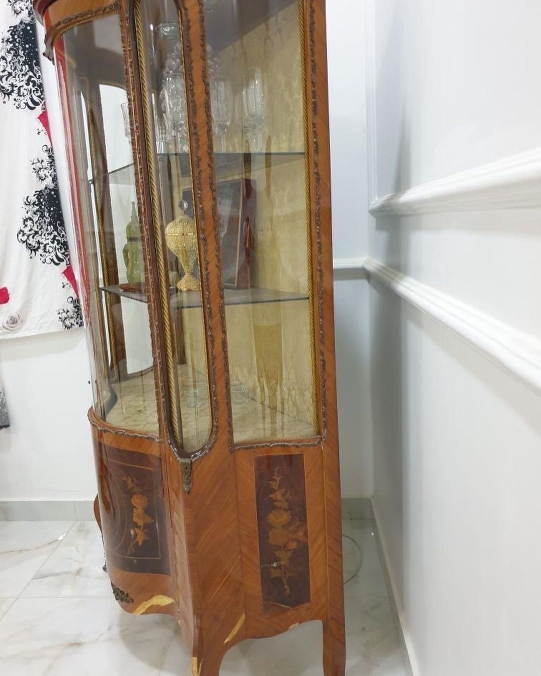 باترينة 
