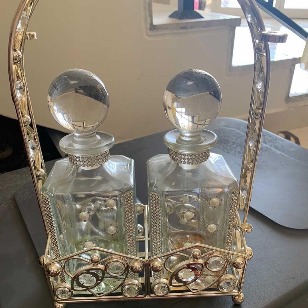 اربع غرش عطور 