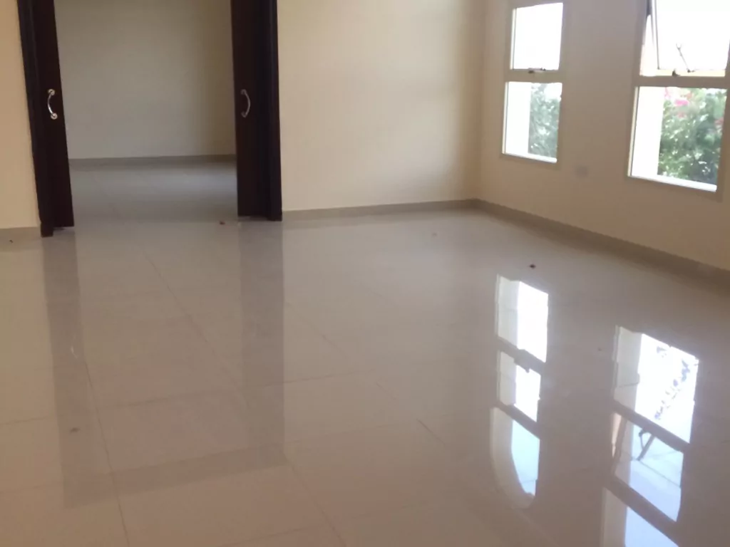 للإيجار فيلا VIP في الخبيصي