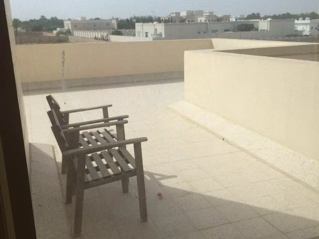 للإيجار فيلا VIP في الخبيصي