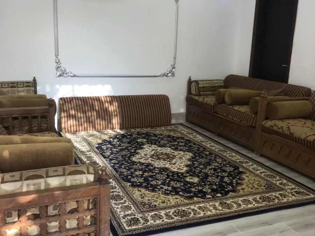 مفروشات للبيع في الإمارات