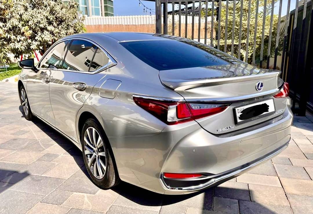 2020 Lexus ES300 Full options Like brand new