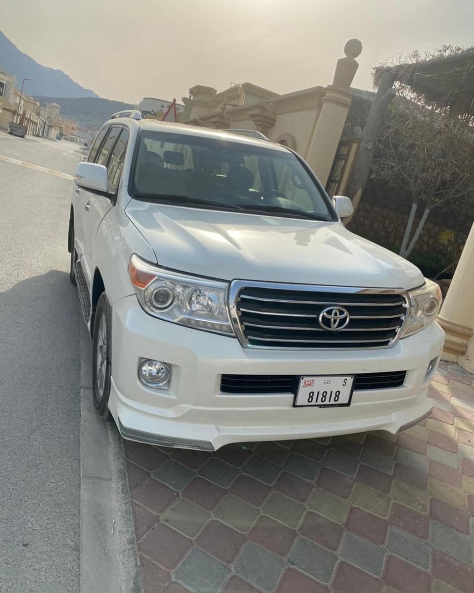 لاند كروزر خليجي v6 GxR  فل آبشن