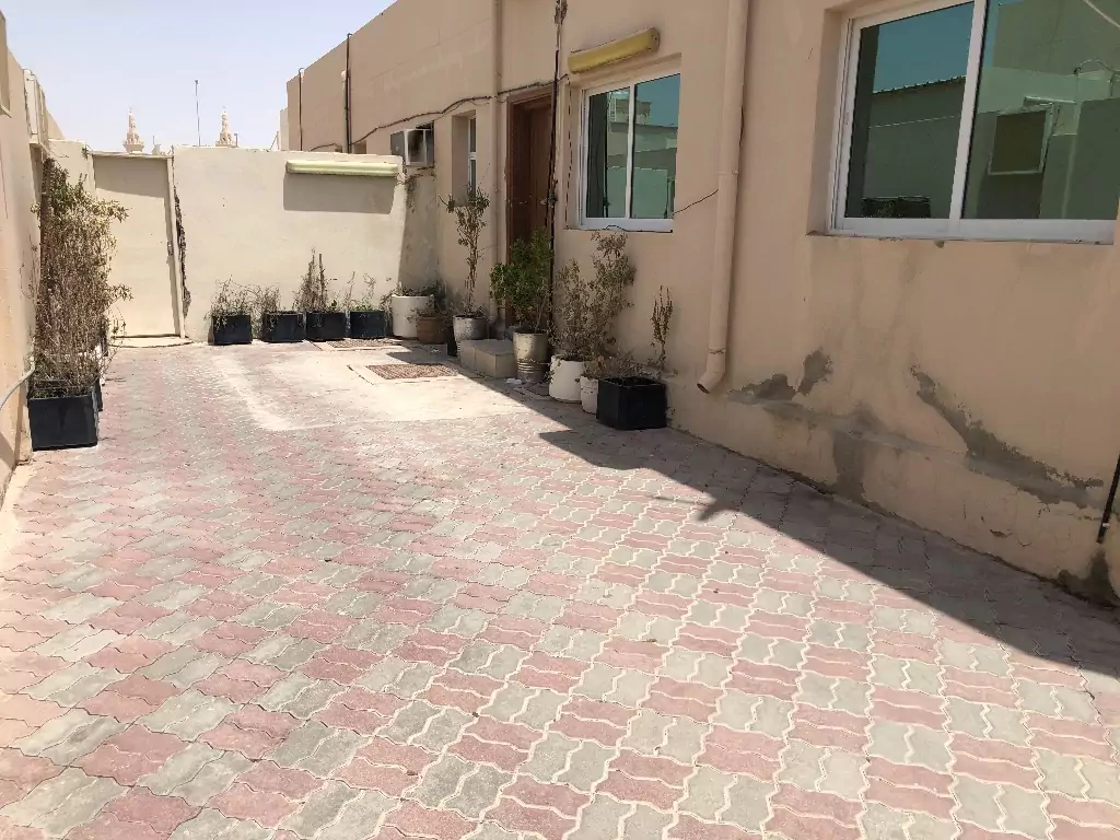 ملحق في الشامخة  للايجار