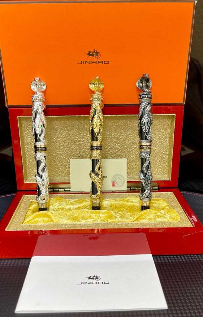 pen vvip and Box original 