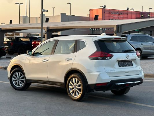 Nissan Xtraiنيسان اكستريلl