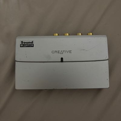 كرت فضي للبيع ب 600 درهم الي يبيه يتواصل على هاذا الرقم 0556082029