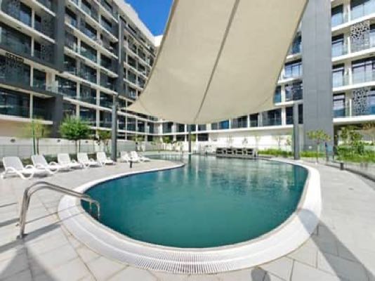 شقة دوبلكس للإيجار في Oasis Residences – مدينة مصدر، أبوظبي