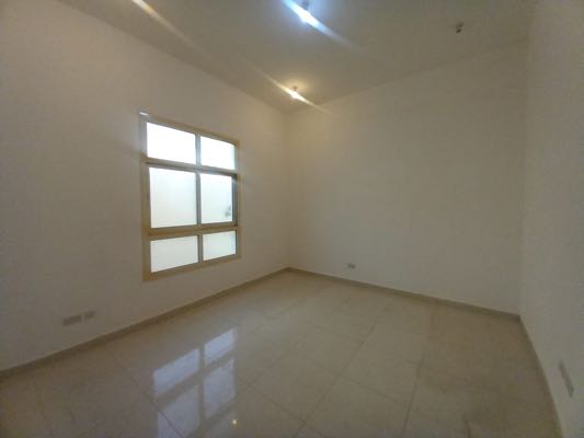 شقه للايجار بمدينه الرياض جنوب الشامخه 