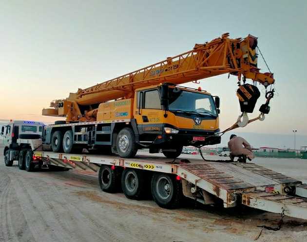 كرينات للإيجار في جيزان // لخدمات الموانئ والجمارك حمولات 30 طن 80 طن // 2026 - تاج المعدات
